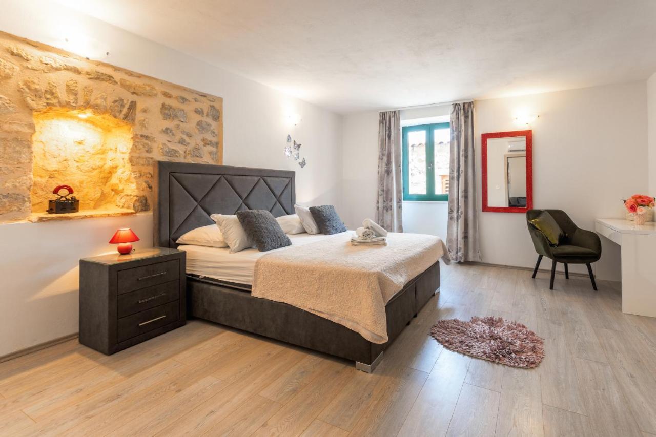 Apartments Ante 2 Хвар Экстерьер фото