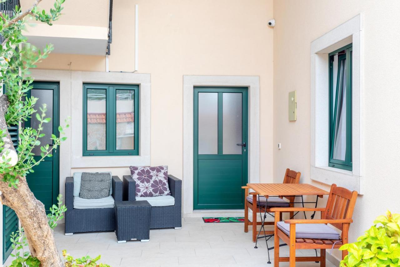 Apartments Ante 2 Хвар Экстерьер фото