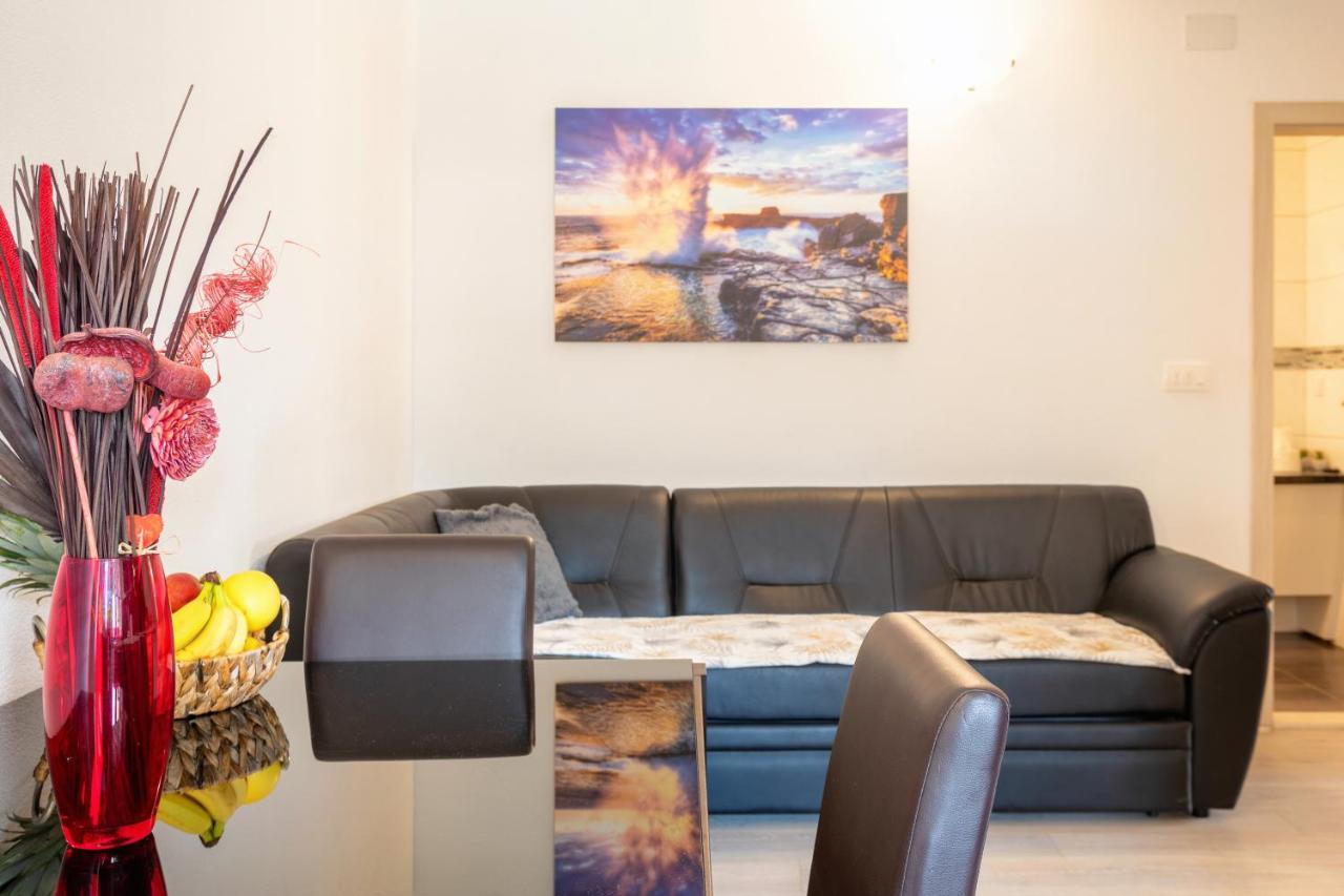 Apartments Ante 2 Хвар Экстерьер фото