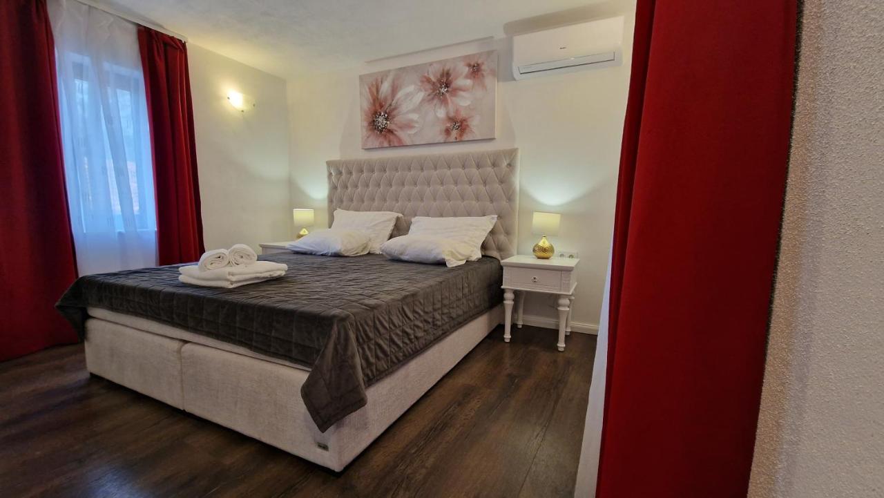 Apartments Ante 2 Хвар Экстерьер фото